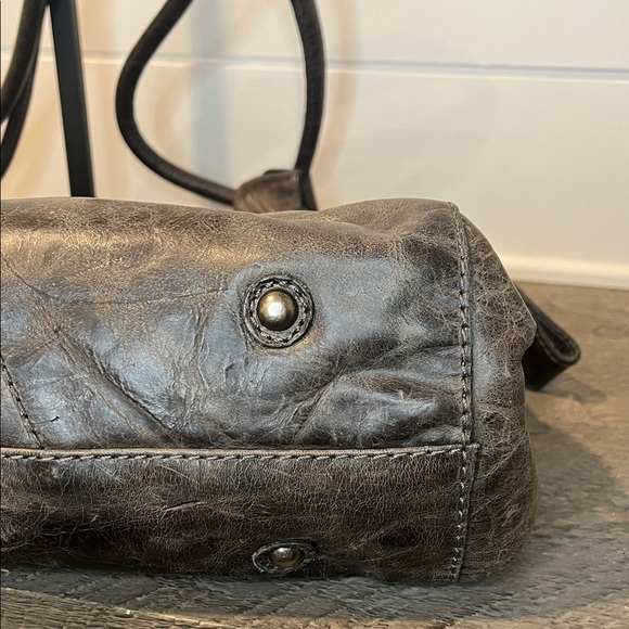 Vintage NWT Frye Elaine Studded Shoulder Bag. - Picture 9 of 11